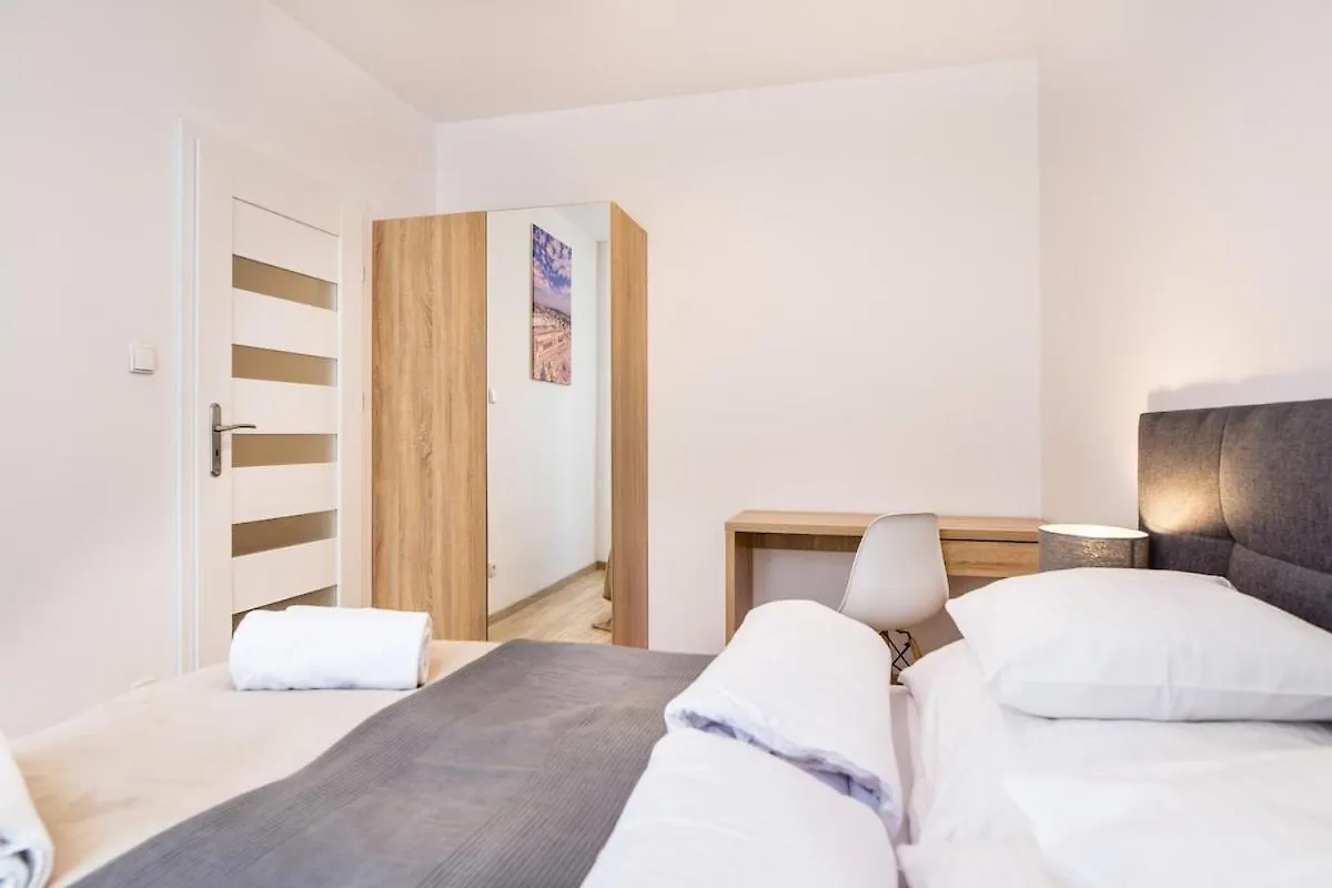 Old Town Apt - Bosacka 30 Krakow Apartment