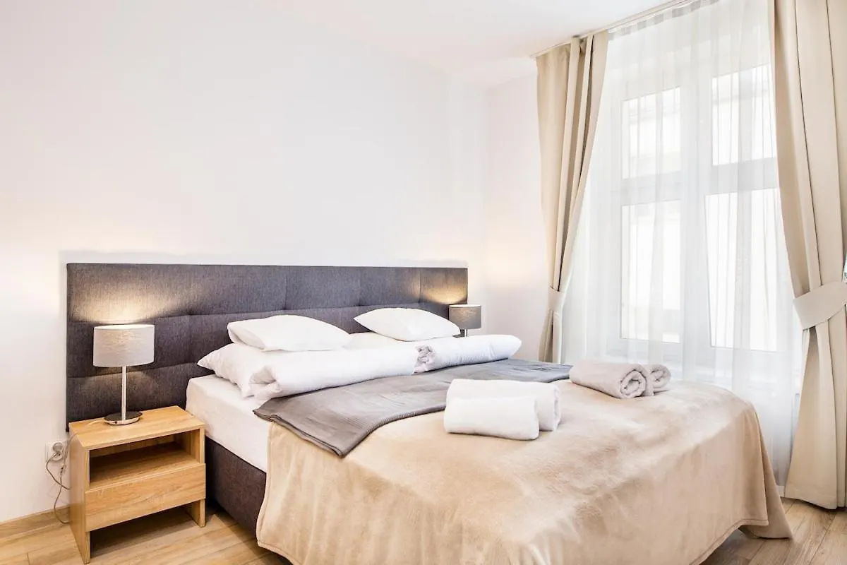 Apartment Old Town Apt - Bosacka 30 Krakow